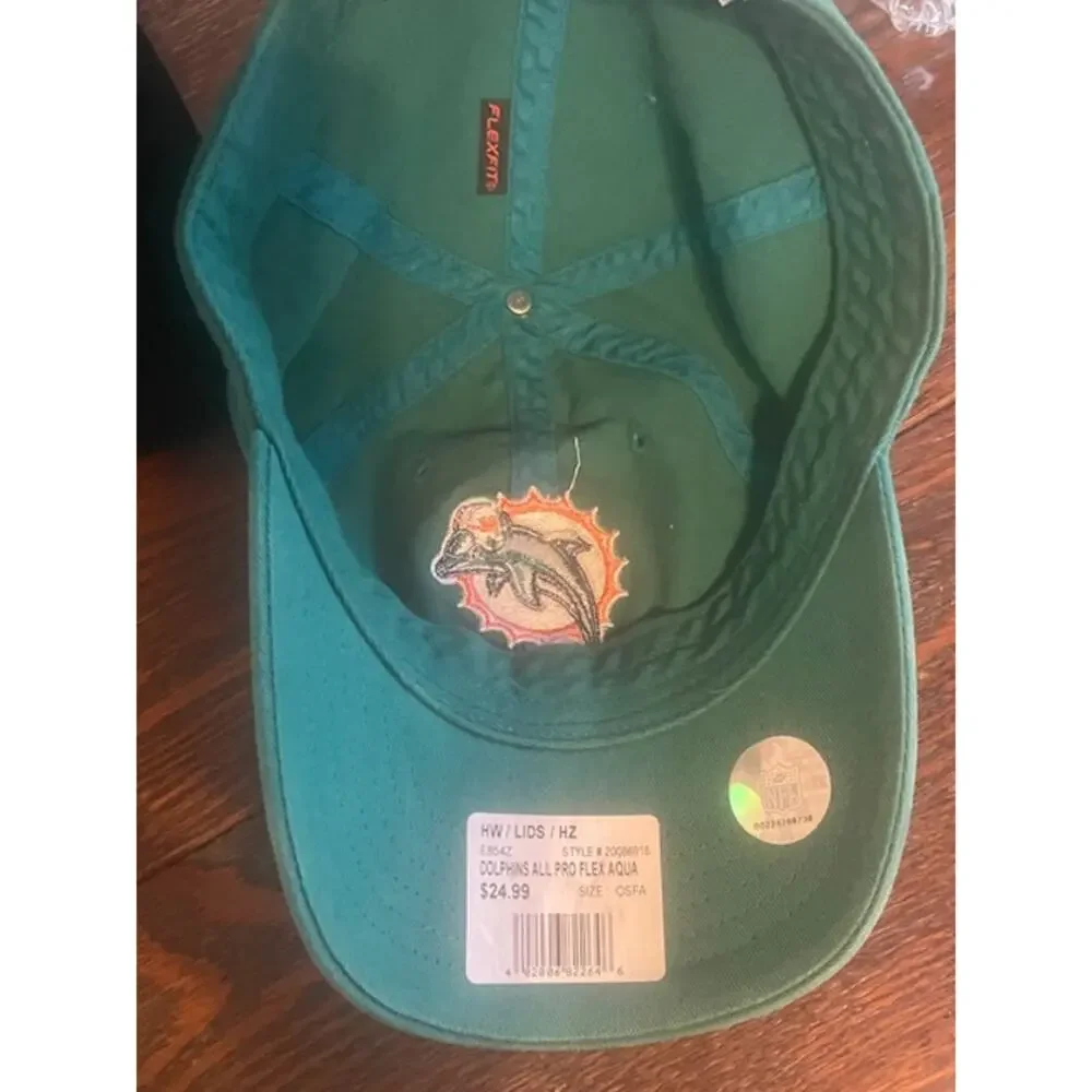 NFL Miami Dolphins Aqua Baseball Style Hat‎ NWT